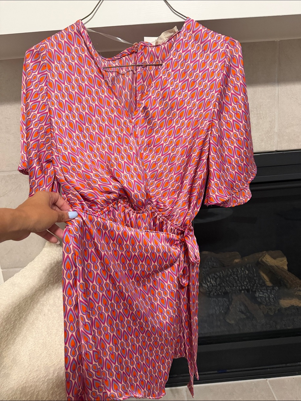 PrettyLittleThing Pink & Orange Geo Print Wrap Dress